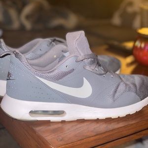Nike Air Max Tavas